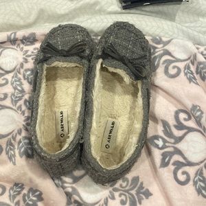 Airwalk slippers